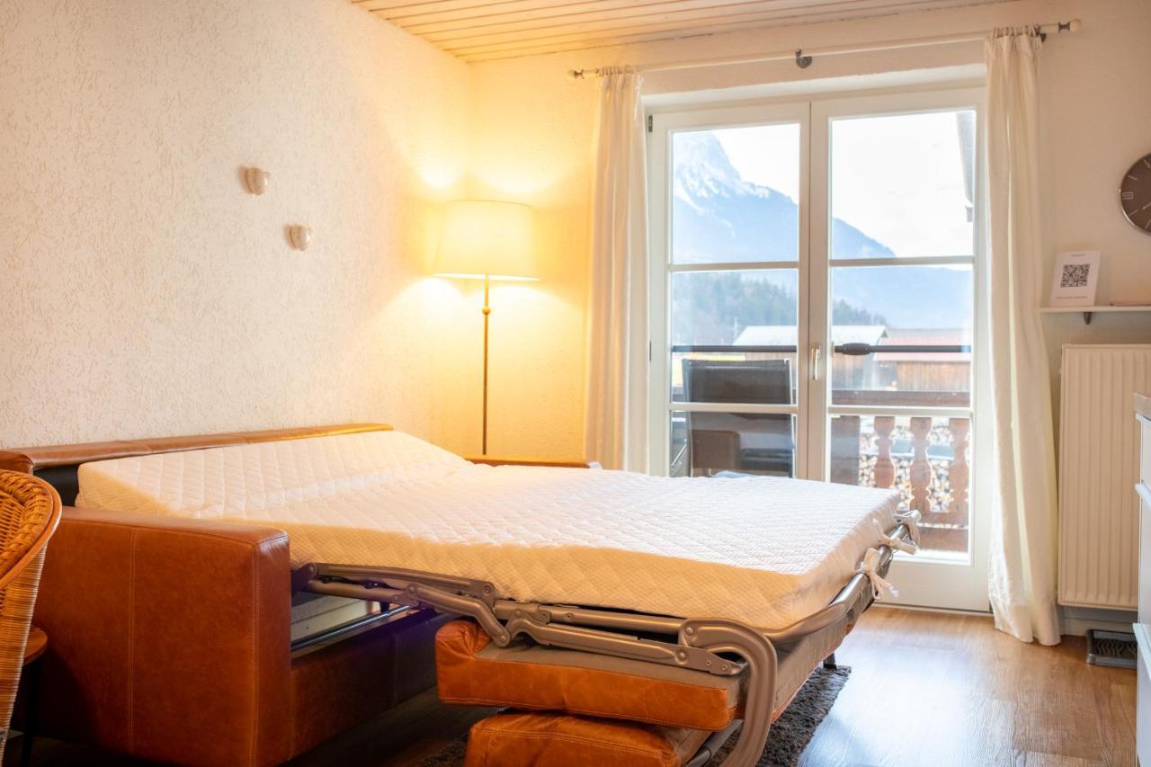 Apartament Kloana Waxlstoa Garmisch-Partenkirchen Zewnętrze zdjęcie